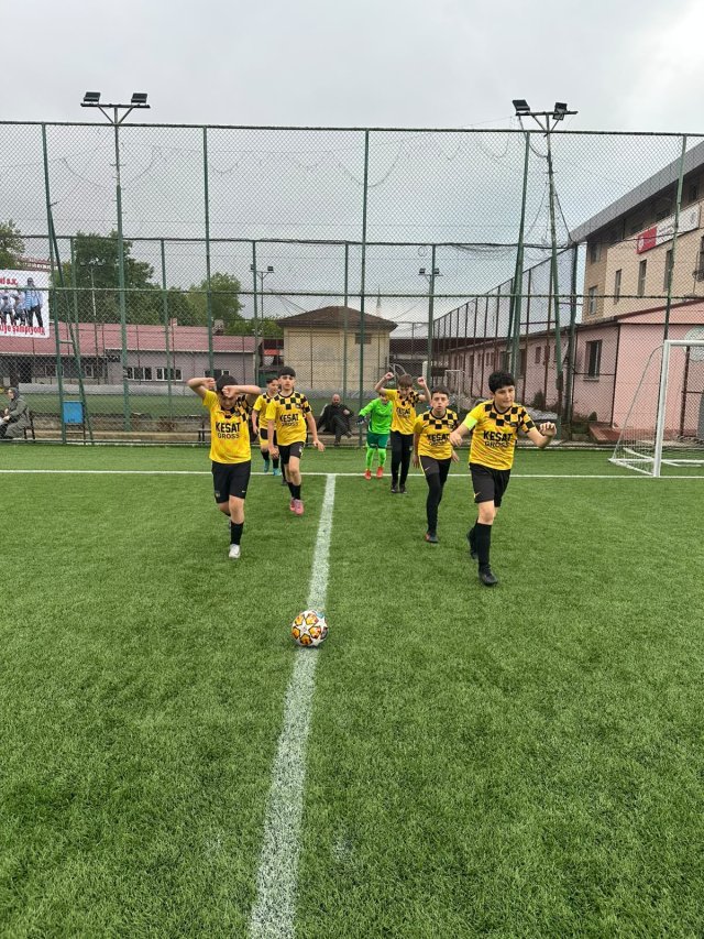 Genç Futbolcular İçin Bireysel Performans Çalışmaları